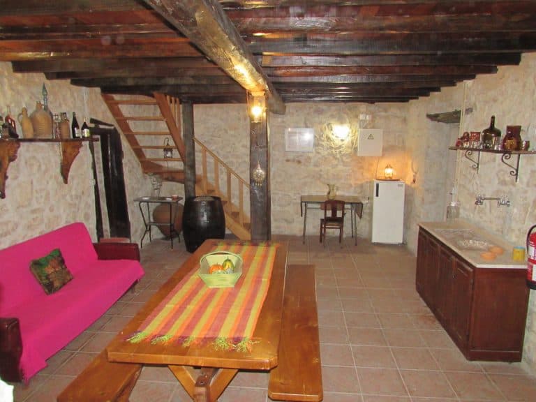 Cave / Salão de Convívio